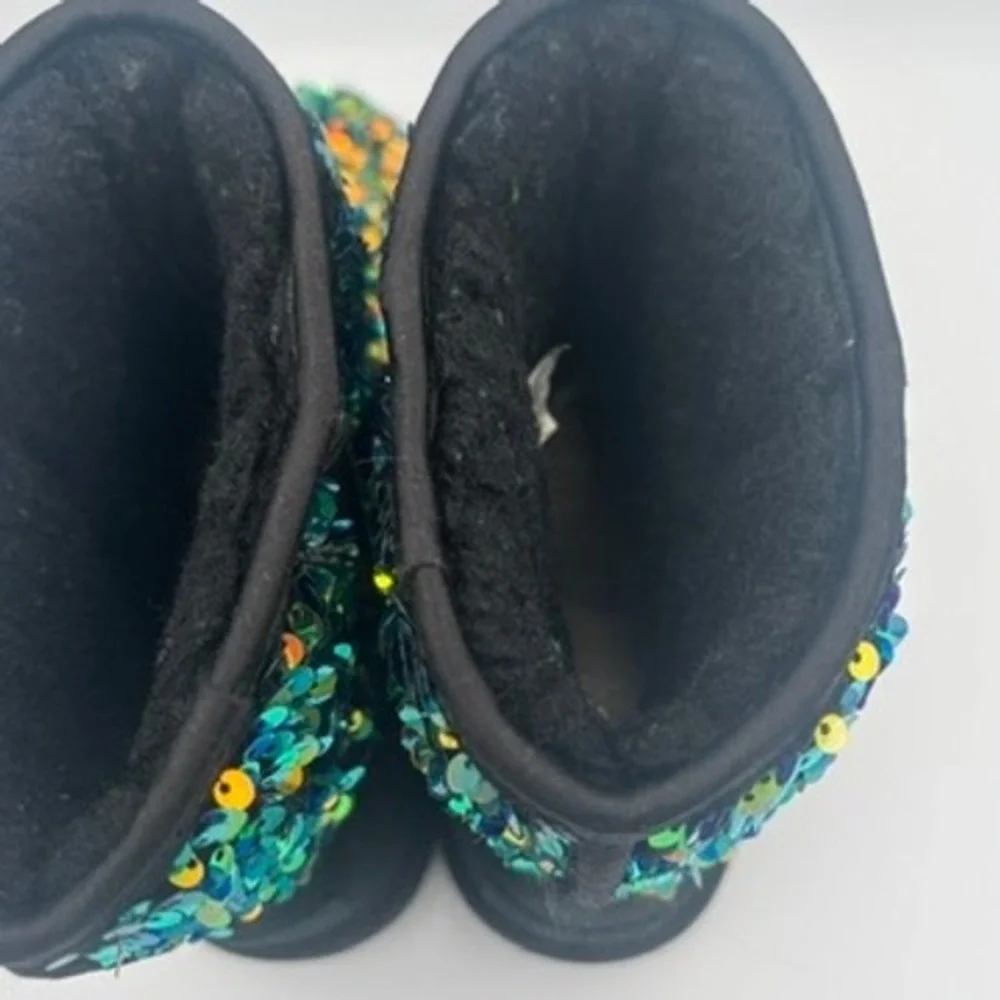 UGG Classic Short Sequin Boots Kids Sz 13 Black Green Iridescent Sparkle Glitter